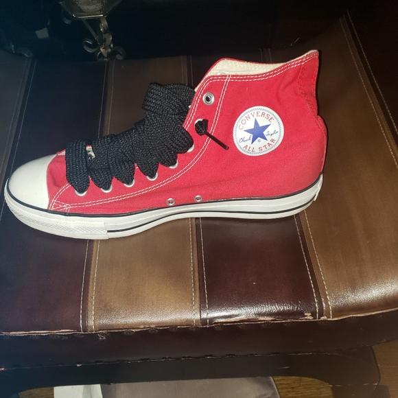 Converse Chuck Taylor high top red size 11